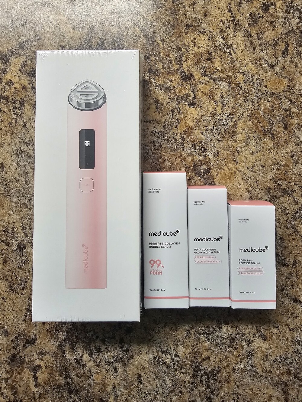 MEDICUBE AGE-R BOOSTER PRO X2 PDRN Set (Pink)
